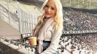  Oyuncu futbolcu Nevide Çiçek,