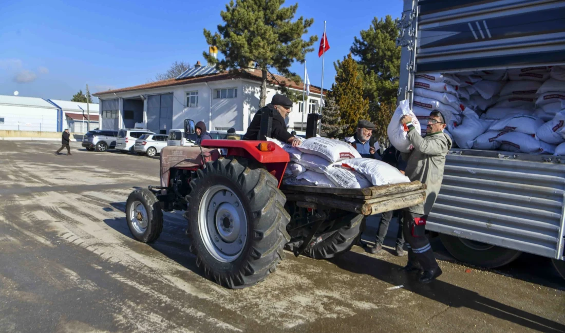Başkentli üreticiye 1,5 milyon kilogram nohut tohumu desteği Ankara Büyükşehir Belediyesi,