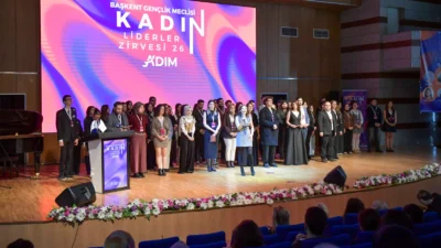 Başkentte ‘Kadın Liderler Zirvesi’ gerçekleşti Başkentte ‘Kadın Liderler Zirvesi’ gerçekleşti