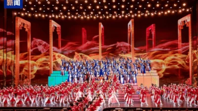  Pazartesi akşamı, China Media