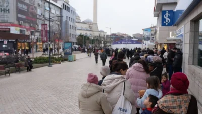  İstanbul'da Maltepe Cumhuriyet Meydanı