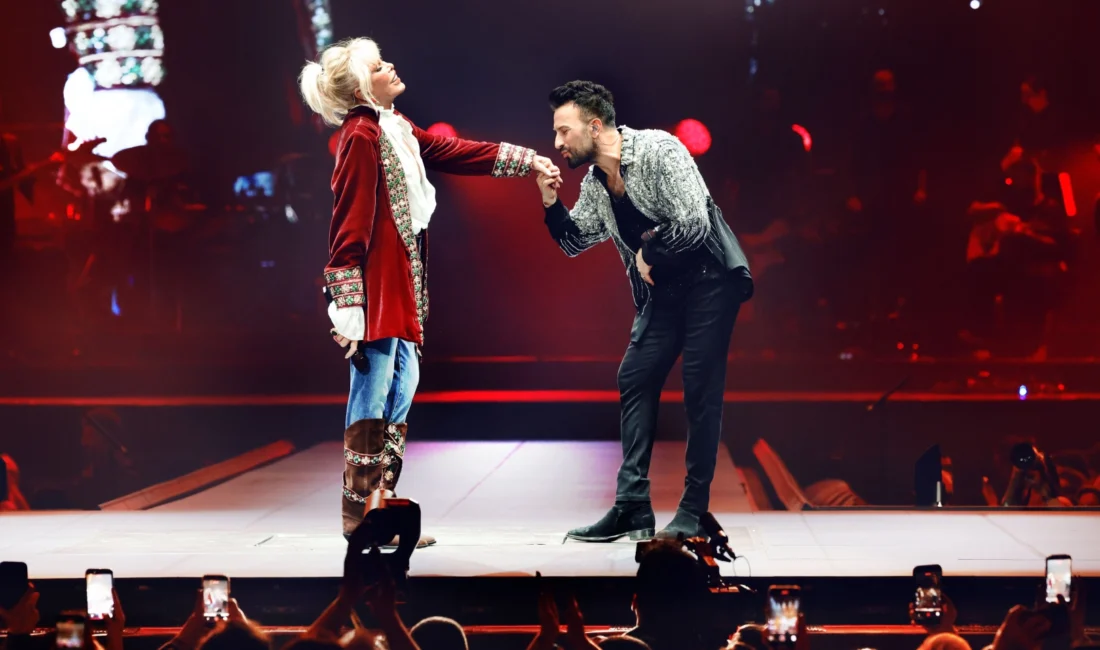 Megastar’ın sahnesinden Süperstar geçti Tarkan’ın 10 konserlik