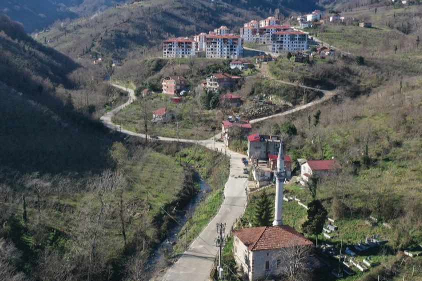 Ordu’da ulaşım güvenliği için yol çalışmaları sürüyor Ordu Büyükşehir Belediyesi,