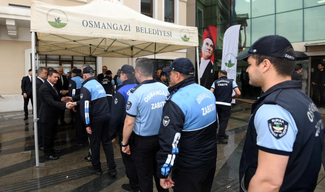 Bursa Osmangazi Belediyesi ailesi bayramlaştı Bursa'da Osmangazi Belediye Başkanı