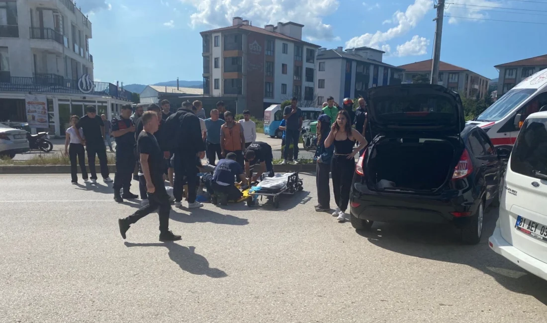Düzce’de motosiklet ile otomobil çarpıştı: 1 yaralı Düzce’nin Beci mevkisinde