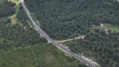 Manisa kırsalı sıcak asfaltla buluşturuyor Manisa kırsalı sıcak asfaltla buluşturuyor