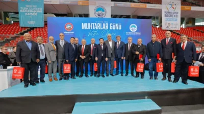 Kayseri Büyükşehir’den muhtarlara özel yemek Kayseri Büyükşehir Belediye Başkanı