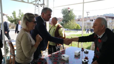  Kocaelş'de İzmit Belediyesi Başkan